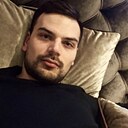 Макс, 33 года