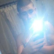 Фотография мужчины Илья, 18 лет из г. Солигорск