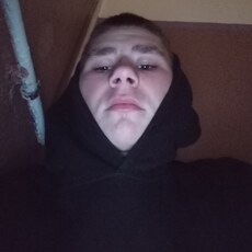 Фотография мужчины Илья, 18 лет из г. Солигорск