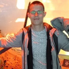 Фотография мужчины Максим, 18 лет из г. Кострома