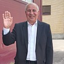 Тофик, 64 года