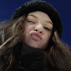 Фотография девушки Софья, 18 лет из г. Омск