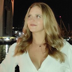 Фотография девушки Олеся, 20 лет из г. Владивосток