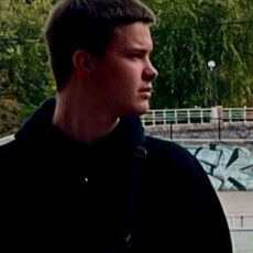 Фотография мужчины Влад, 18 лет из г. Киев