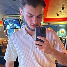 Фотография мужчины Avaz, 22 года из г. Томск