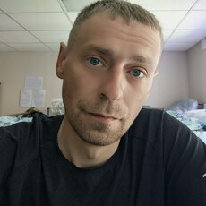 Фотография мужчины Максим, 34 года из г. Обоянь