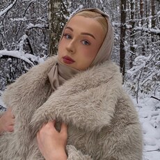 Фотография девушки Diána, 18 лет из г. Томск