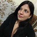 Софа, 33 года