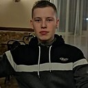 Макс, 24 года