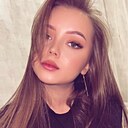 Полина, 23 года