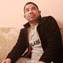 Икромбее, 44 года