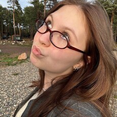 Фотография девушки Настя, 19 лет из г. Петрозаводск