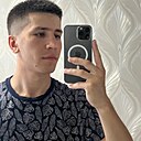 Асадбек, 22 года