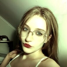 Фотография девушки Алиса, 19 лет из г. Санкт-Петербург