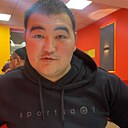 Исхак, 25 лет