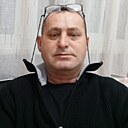 Vali Valentin, 51 год