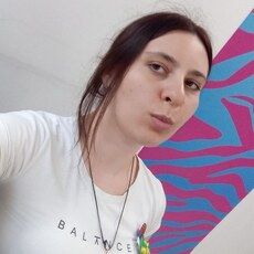 Фотография девушки Валя, 25 лет из г. Оренбург