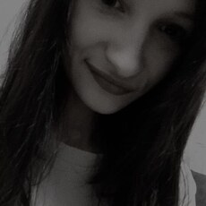 Фотография девушки Лена, 21 год из г. Нижние Серги