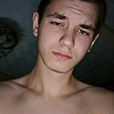 Арсений, 18 лет