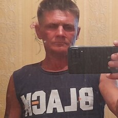 Фотография мужчины Валерий, 46 лет из г. Саратов