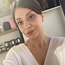 Флора, 39 лет