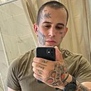 Роман, 25 лет