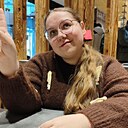 Нелли, 22 года