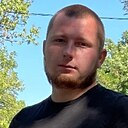 Денис, 24 года