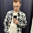 Саша, 22 года