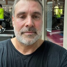 Charles, 59 из г. Санкт-Петербург.