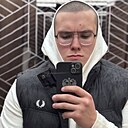 Михаил, 25 лет