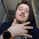 Владислав, 23 года