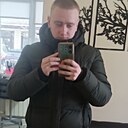 Виктор, 21 год