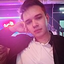 Роман, 25 лет