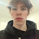 Максим, 19 лет