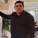 Максим, 33 года