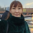 Zhuldyz, 32 года