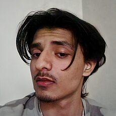 Фотография мужчины Анагх, 19 лет из г. Омск