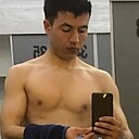 Валид У, 30 лет