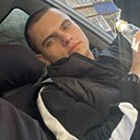 Максим, 22 года