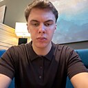 Максим, 22 года