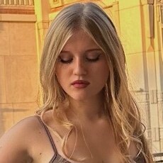 Фотография девушки Алина, 21 год из г. Москва