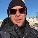 Макс, 34 года