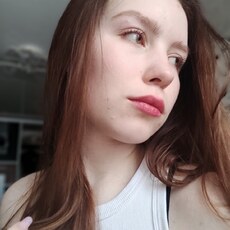 Виктория, 19 из г. Киров.