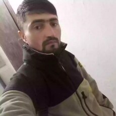 Фотография мужчины Каром, 33 года из г. Тюмень