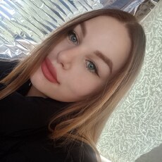 Фотография девушки Юля, 21 год из г. Санкт-Петербург