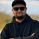 Роман, 33 года