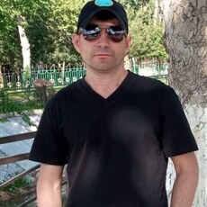 Фотография мужчины Maksim, 39 лет из г. Ахангаран