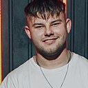 Максим, 25 лет