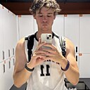 Макс, 24 года